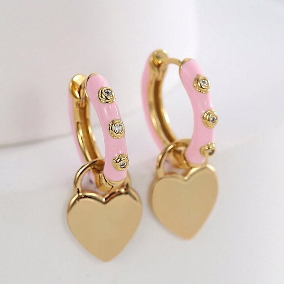 Jewelry - Yellow Gold toned Elegant Women's  Heart-Shaped hoop Earrings